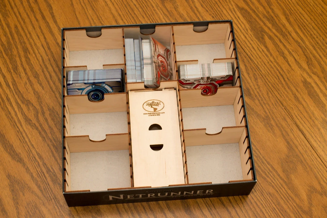 The Broken Token Broken Token - Short Bits Box For Sleeved Card Game Organizer 3 The Broken Token Broken Token - Short Bits Box For Sleeved Card Game Organizer