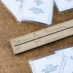 The Dicetroyers - Pick And Play Card Holder: Crate Version – Single Row (Italy Import) 9 The Dicetroyers - Pick And Play Card Holder: Crate Version – Single Row (Italy Import)