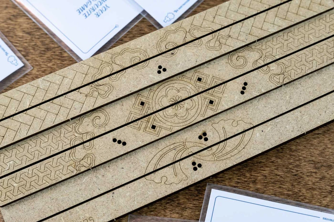 The Dicetroyers - Pick And Play Card Holder: Cherry Version – Triple Row (Italy Import) 5 The Dicetroyers - Pick And Play Card Holder: Cherry Version – Triple Row (Italy Import)