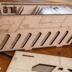 The Dicetroyers - Deck Holder: Crate Version (250 Standard Size Sleeved Cards) (Italy Import)