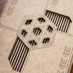 The Dicetroyers - Deck Holder: Crate Version (250 Standard Size Sleeved Cards) (Italy Import)