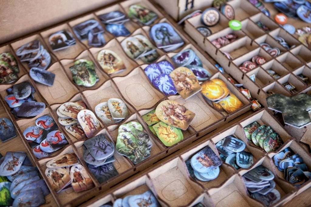 Import Games The Dicetroyers - Gloomhaven (Italy Import) 15 Import Games The Dicetroyers - Gloomhaven (Italy Import)
