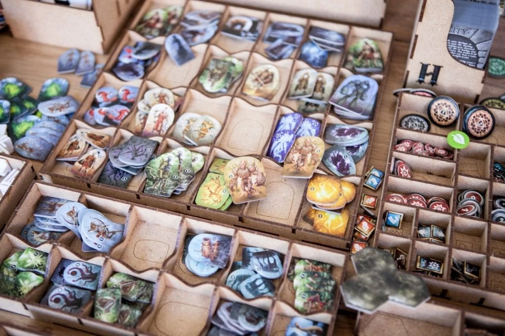 Import Games The Dicetroyers - Gloomhaven (Italy Import) 13 Import Games The Dicetroyers - Gloomhaven (Italy Import)