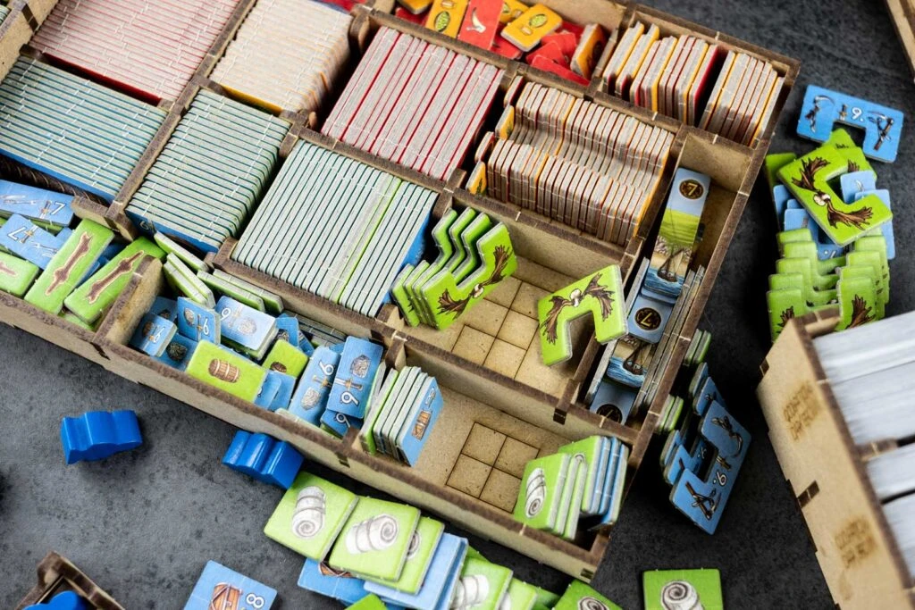 The Dicetroyers - A Feast For Odin (Base Game Or With The Norwegians Exp) (Italy Import) Import Games 10 The Dicetroyers - A Feast For Odin (Base Game Or With The Norwegians Exp) (Italy Import) Import Games