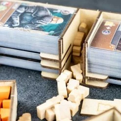 Import Games The Dicetroyers - Viscounts Of The West Kingdom (Base Game Or With The West Kingdom Tomesaga Expansion) (Italy Import)