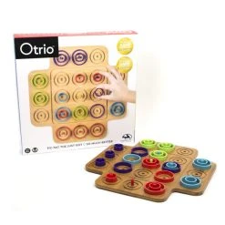 Spin Master Ltd. Board Games Otrio (Deluxe Edition) 7 Spin Master Ltd. Board Games Otrio (Deluxe Edition)