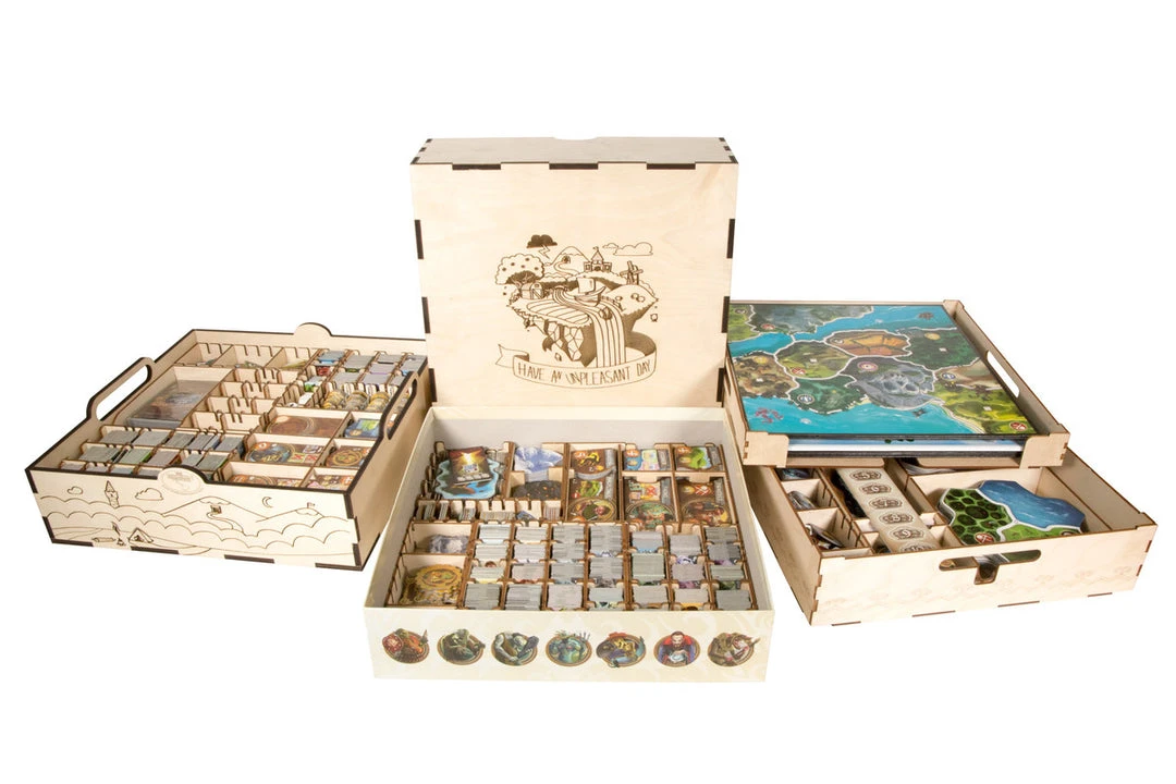 The Broken Token Broken Token - Small Realm Golden Bundle 1 The Broken Token Broken Token - Small Realm Golden Bundle